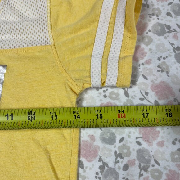 University of Michigan Yellow T-shirt Girls Large 10-12 - Picture 6 of 10
